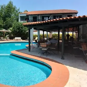 Hotel apartamentowy Eden, Afytos